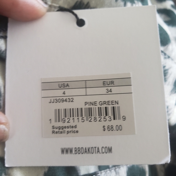 Bb DAKOTA Skirt - Picture 9 of 9